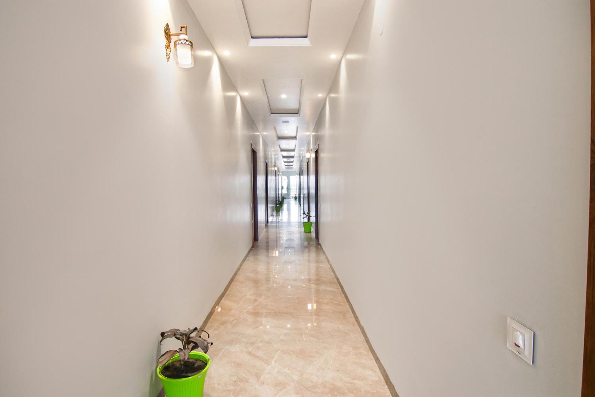 Fabhotel Prime Royal Court Λουντιάνα Εξωτερικό φωτογραφία