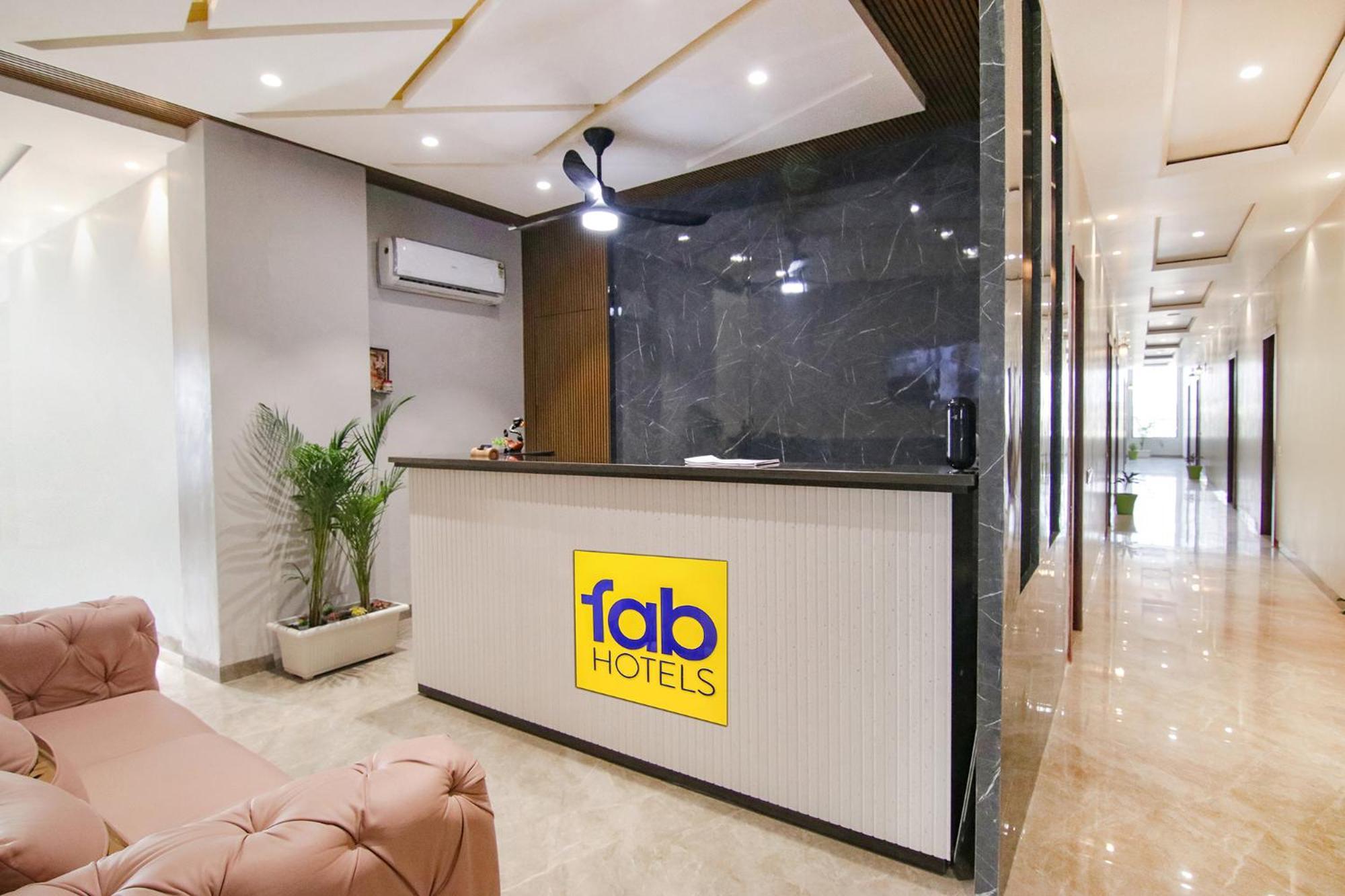Fabhotel Prime Royal Court Λουντιάνα Εξωτερικό φωτογραφία