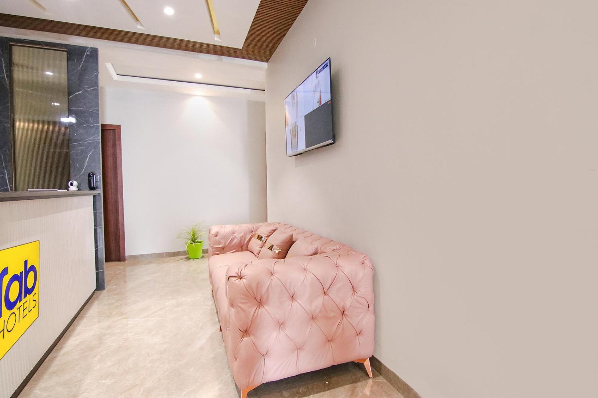 Fabhotel Prime Royal Court Λουντιάνα Εξωτερικό φωτογραφία