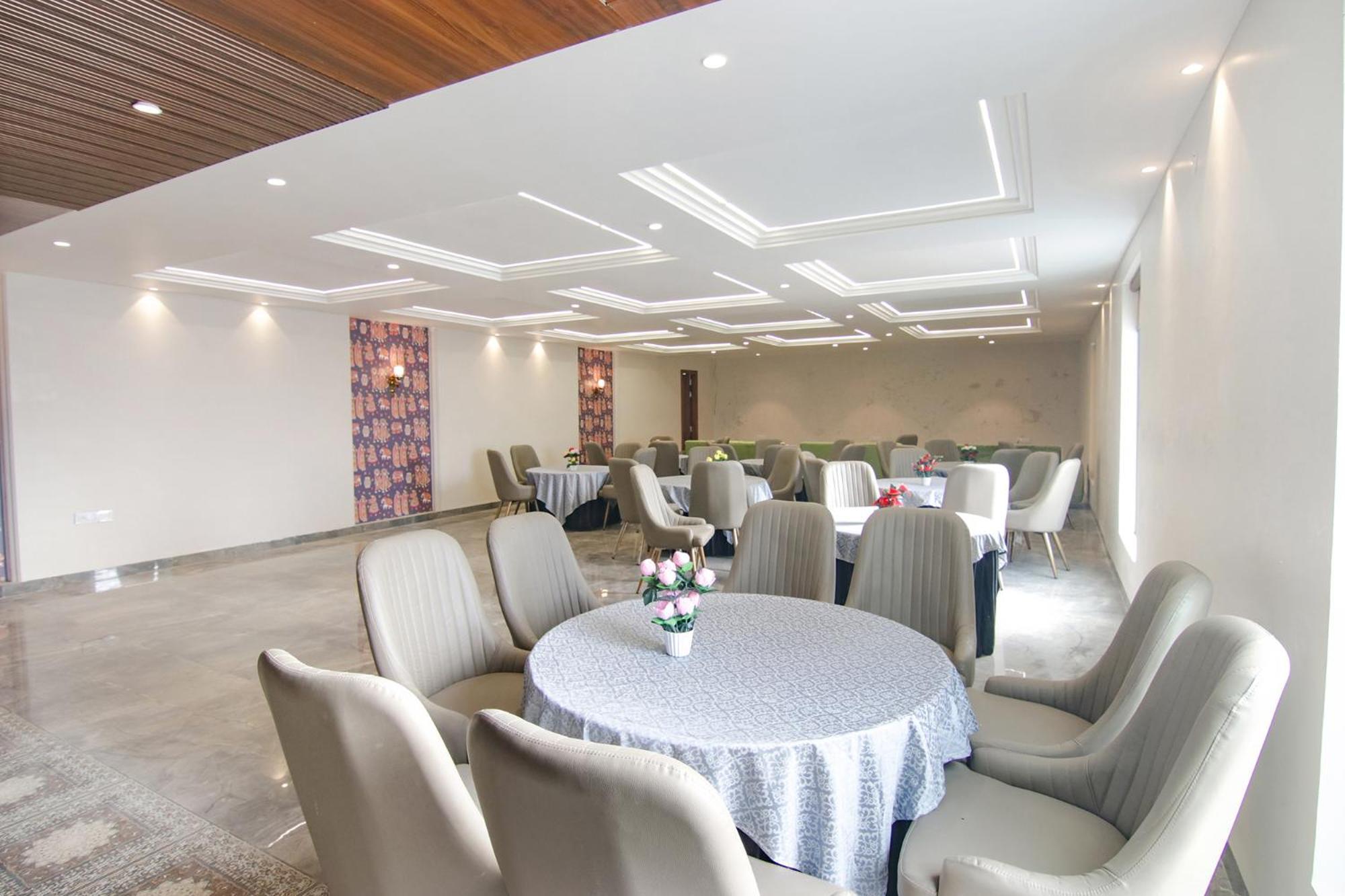 Fabhotel Prime Royal Court Λουντιάνα Εξωτερικό φωτογραφία