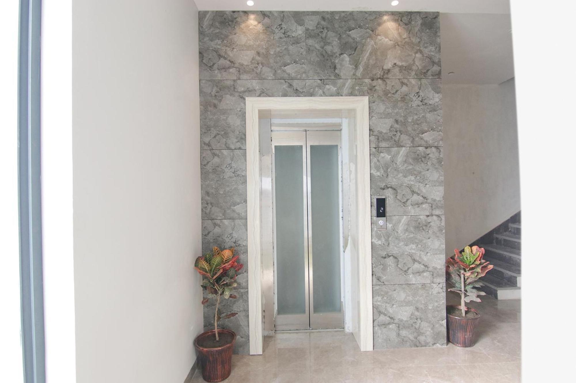 Fabhotel Prime Royal Court Λουντιάνα Εξωτερικό φωτογραφία